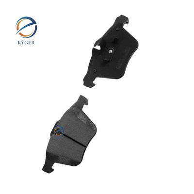 satın al C2D60654 Auto Ceramic Front Brake Pad 02C2Z14096 02C2C40926 C2C27291 C2C36974 C2Z14096 for Jaguar F-TYPE Çevrimiçi üretim