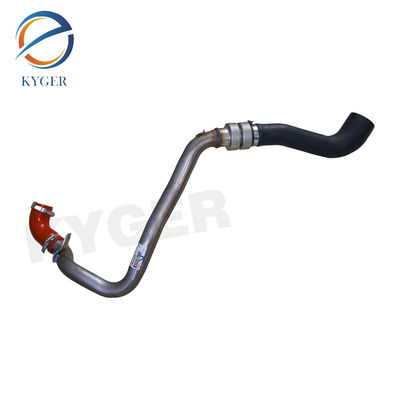Land Rover Freelander 2 Diesel 2.2 TD4 için turboşarjlı intercooler giriş hortumu LR041819