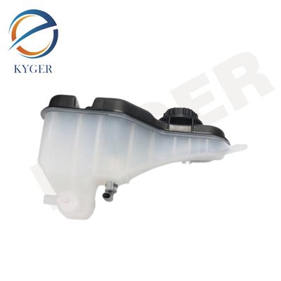 KYGER Yüksek Kaliteli Soğutma Sistemi Jaguar Tipi X200 XJ X350 Genişleme Tankı C2Z13764 için Soğutucu Genişleme Tankı