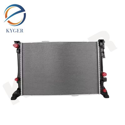 Enerji tasarruflu motor soğutucu radyatörü 2465001303 Mercedes Benz W246 için