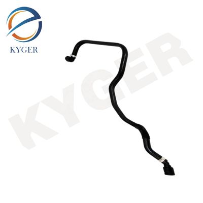 KYGER Fabrikası Sıcak Satış Otomobil Motoru Sistemi Kauçuk Radyatör Soğutucu hortumu 17128602600 BMW G11 G12 G30 için 1712 8602 600