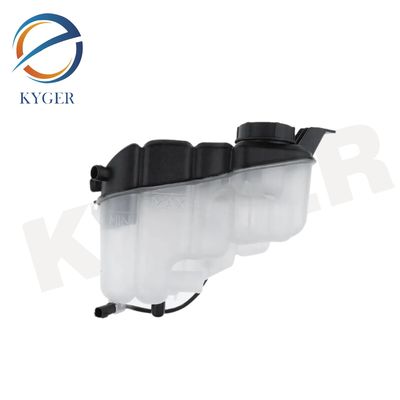 LR004080 Otomobil Parçaları 31200320 Motor Soğutucu Geri Kazanma Genişleme Tankı Su Tankı Land Rover Freelander 2 için 2006-2014 L359