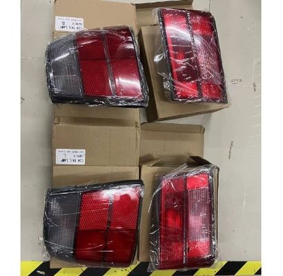 Arka Sol Ve Arka Sağ 4PCS Kuyruk Lamba 63211384012 LED Kuyruk Lambaları 63211384011 63211384009 63211384010 BMW için 6321 1384 012