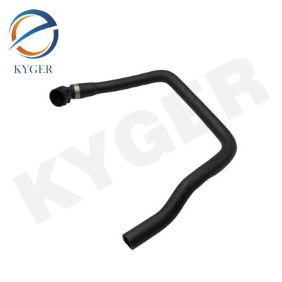 Otomobil Parçaları Radyatör hortumları Su pompası Giriş hortumu 64216928590 BMW 1 Serisi E81 3 Serisi E90 E91 X1 E84 2009-2015 6421 6928 590 için