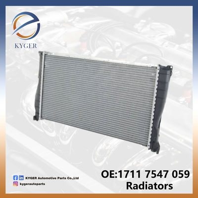 1711 7547 059 BMW 335i E84 E87 E88 E89 E90 E91 E92 E93 X1 Z4 için radyatör