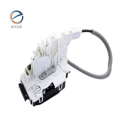 2047304235 High Quality Auto Parts Rear Right Door Lock Latch Actuator 204 730 42 35 for Mercedes-Benz W212 E200 E250 E260 E350